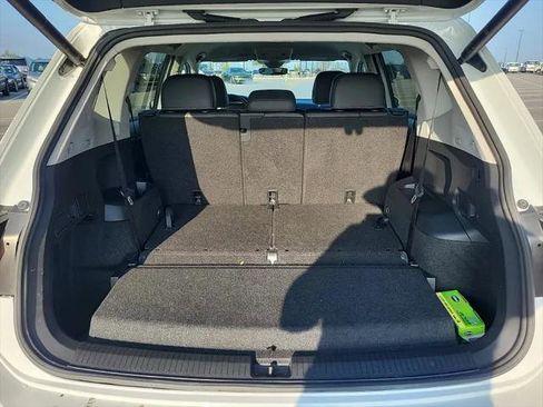 Used 2024 Volkswagen Tiguan Wolfsburg Edition FWD image 21
