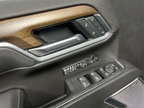 Certified 2022 Chevrolet Silverado 1500 High Country w/ Max Trailering Package image 23