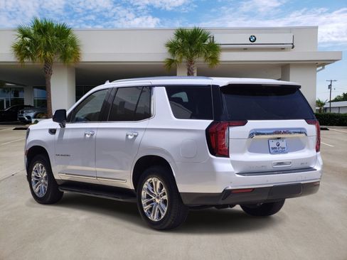 Used 2021 GMC Yukon SLT w/ SLT Premium Package RWD image 4