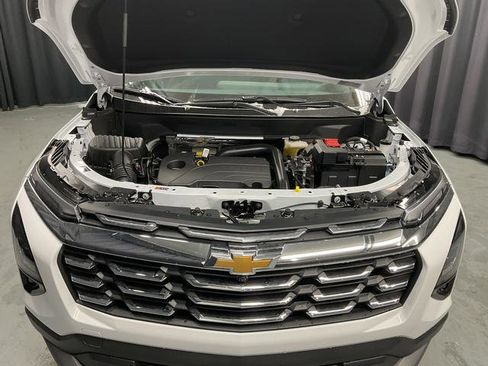 New 2026 Chevrolet Equinox LT w/ Safety and Technology Package image 15