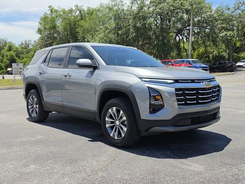 New 2026 Chevrolet Equinox LT w/ Safety and Technology Package FWD image 7