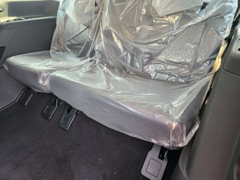 New 2027 Ford Expedition Active RWD image 24