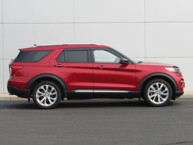 Certified 2022 Ford Explorer Platinum w/ Equipment Group 601A AWD/4WD image 5