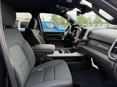 New 2026 RAM 1500 Big Horn AWD/4WD image 14