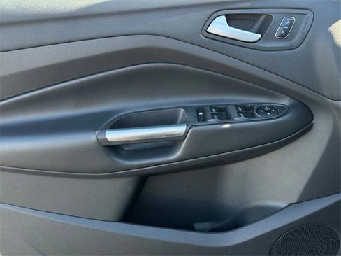 Used 2018 Ford Escape SEL image 14