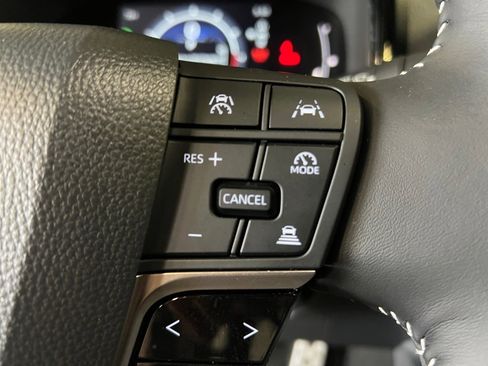 Used 2026 Toyota Camry SE w/ Convenience Package FWD image 23