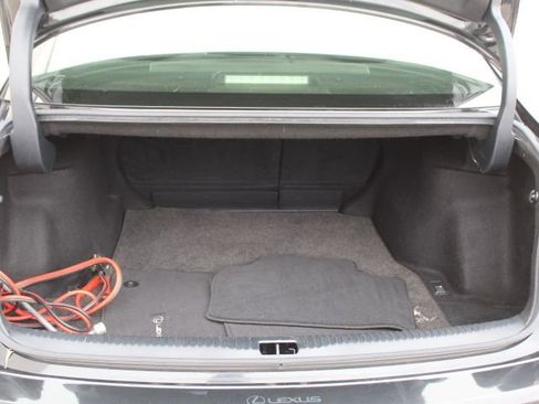 Used 2018 Lexus IS 300 w/ Accessory Package 2 image 40