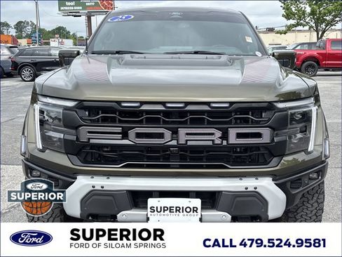 Used 2025 Ford F150 Raptor AWD/4WD image 12