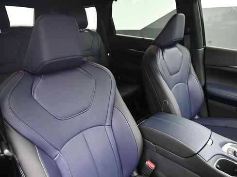 New 2026 INFINITI QX60 Sport w/ Dark Cargo Package AWD/4WD image 44