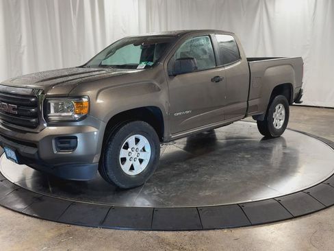 Used 2015 GMC Canyon W/T w/ Convenience Package image 6