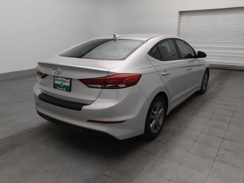 Used 2018 Hyundai Elantra Value Edition FWD image 9