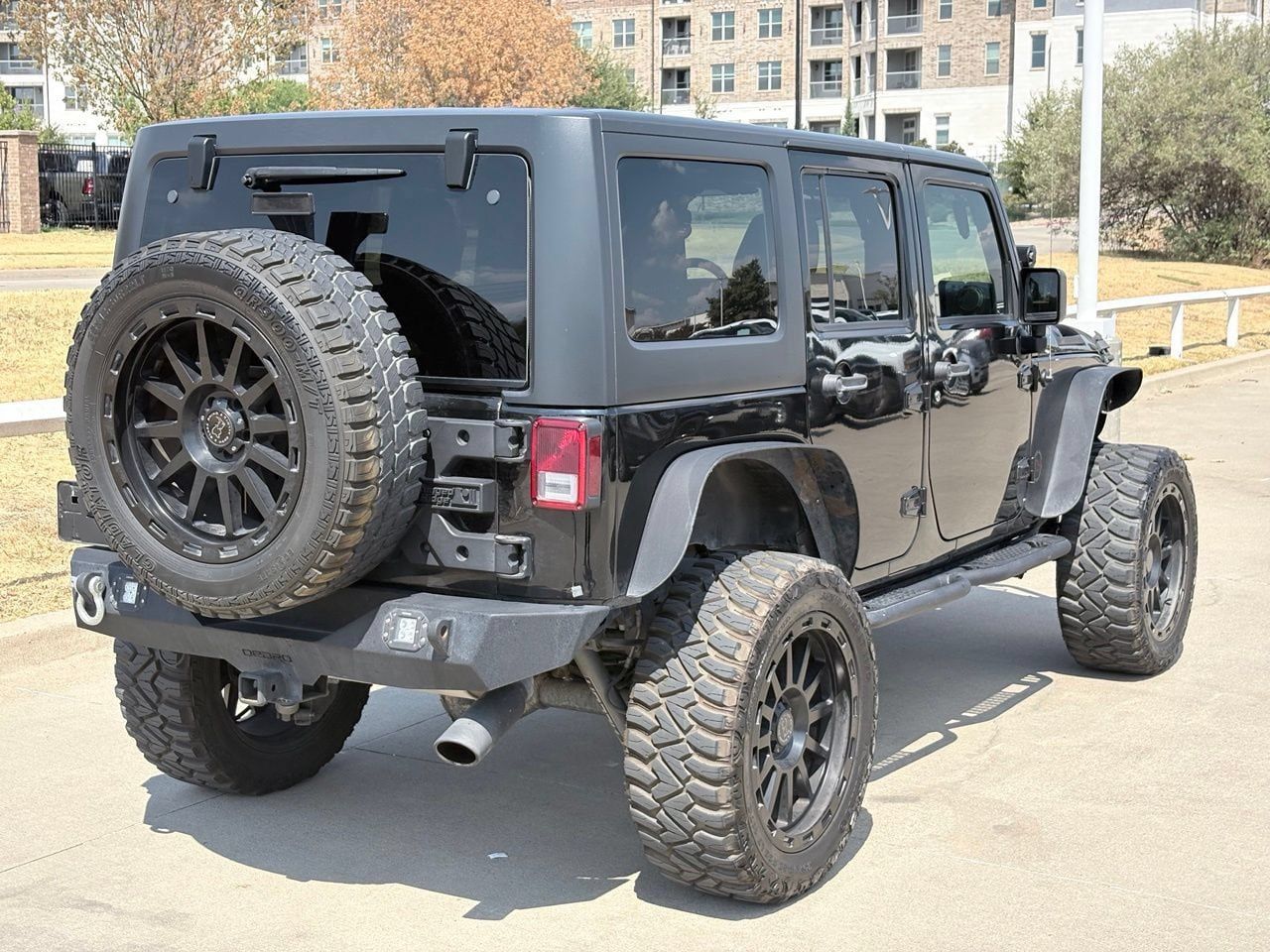 Used 2017 Jeep Wrangler Unlimited Sport w/ Quick Order Package 24S AWD/4WD image 4