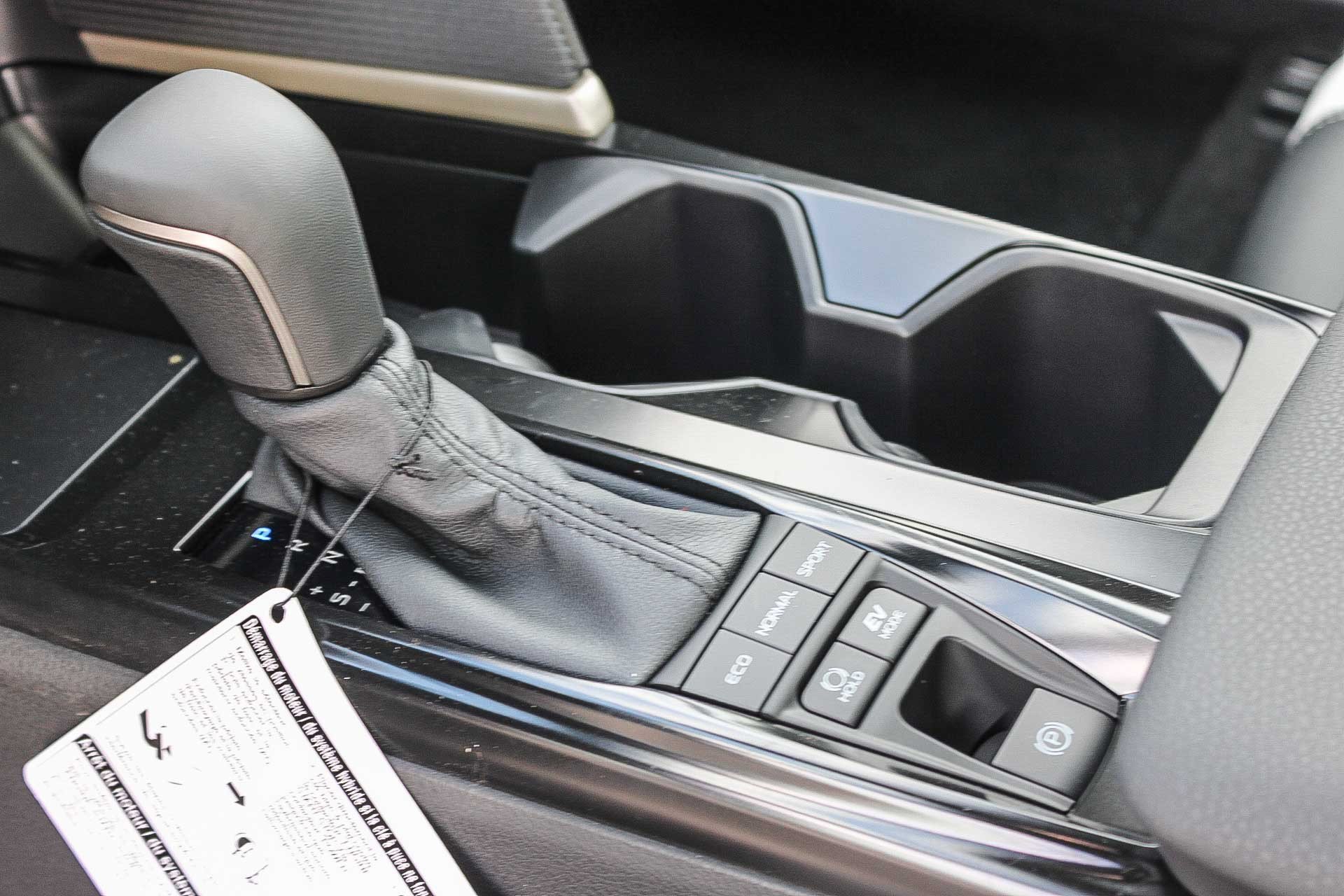New 2026 Toyota Camry SE FWD image 22