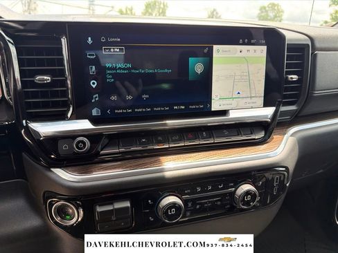 Used 2025 Chevrolet Silverado 1500 LT AWD/4WD image 15