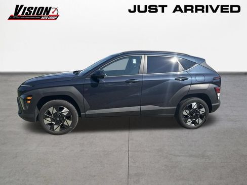 Used 2024 Hyundai Kona SEL w/ Convenience Package AWD/4WD image 2