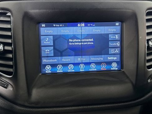 Used 2019 Jeep Compass Sport w/ Cold Weather Group image 17