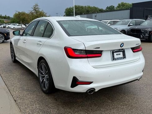 Used 2021 BMW 330i xDrive Sedan AWD/4WD image 6