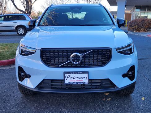 New 2026 Volvo XC40 B5 Ultra w/ Climate Package image 5