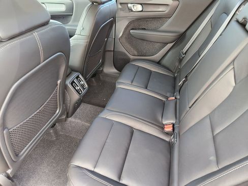 New 2026 Volvo XC40 B5 Plus w/ Protection Package Premier image 18