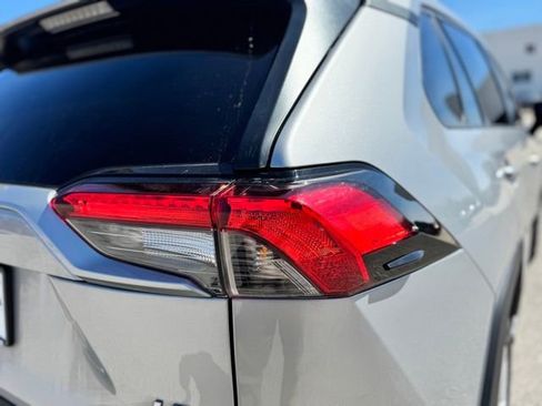 Used 2023 Toyota RAV4 LE image 15