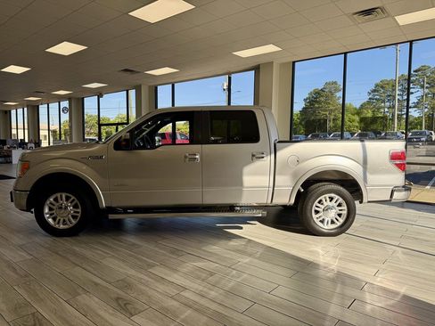 Used 2013 Ford F150 Lariat w/ Mid Equipment Group RWD image 4
