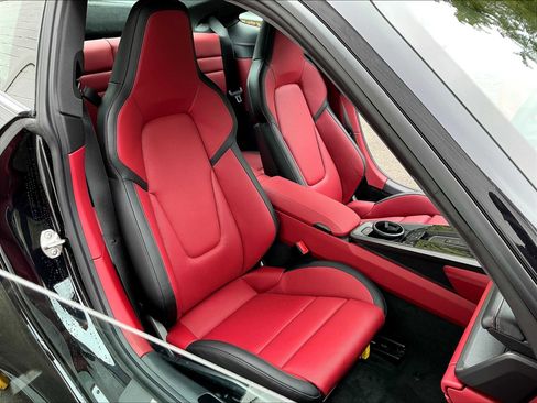 New 2026 Porsche 911 Carrera image 8