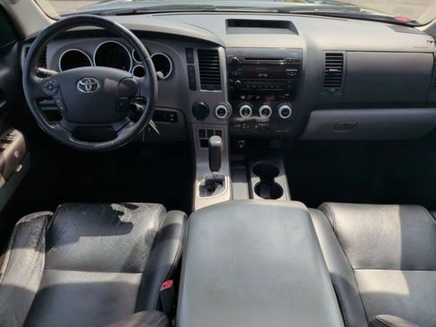 Used 2012 Toyota Sequoia SR5 RWD image 30