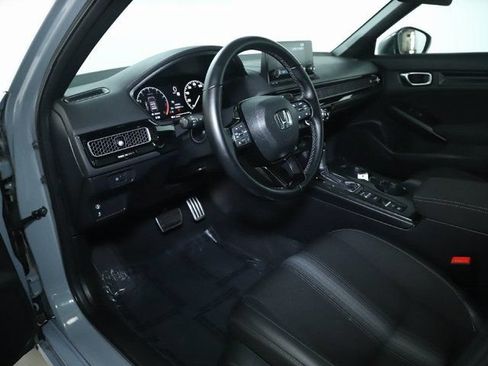 Used 2024 Honda Civic Sport image 17