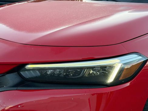 Used 2023 Honda Civic Sport image 7