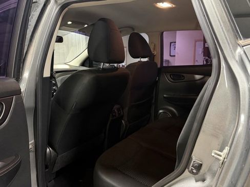 Used 2018 Nissan Rogue Sport S w/ S Appearance Package image 10