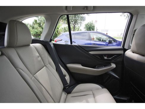 Certified 2025 Subaru Outback Limited AWD/4WD image 12