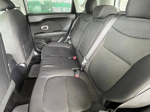 Used 2014 Kia Soul image 24