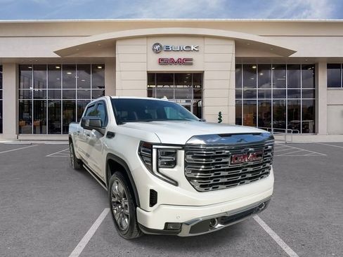 Certified 2024 GMC Sierra 1500 Denali w/ Denali Reserve Package AWD/4WD image 3