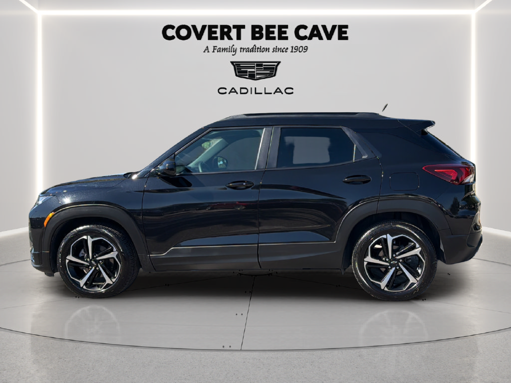 Used 2023 Chevrolet TrailBlazer RS w/ Sun and Liftgate Package FWD image 4