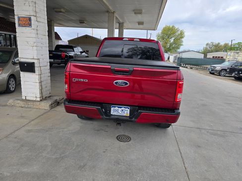 Used 2017 Ford F150 XLT w/ Equipment Group 302A Luxury image 5