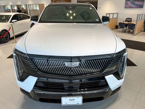 New 2026 Cadillac Escalade IQL Sport 1 w/ LPO, ONYX Package image 2