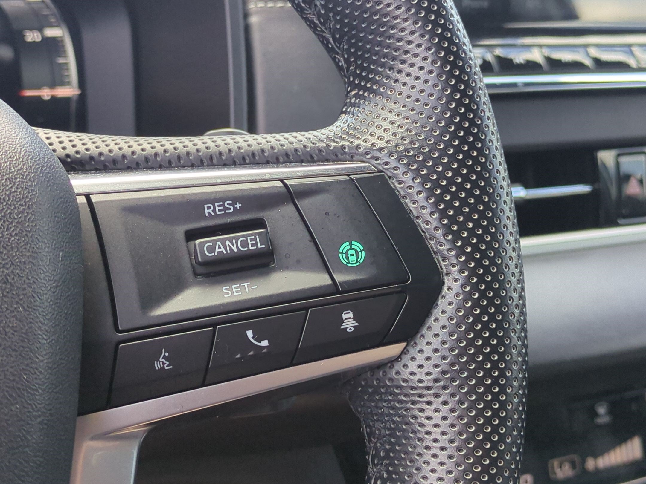 Used 2023 Mitsubishi Outlander SEL FWD image 20