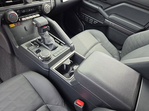 New 2026 Toyota 4Runner TRD Sport Premium AWD/4WD image 15
