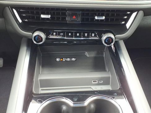 New 2026 Chevrolet Tahoe Premier w/ Sun And Tow Package RWD image 22