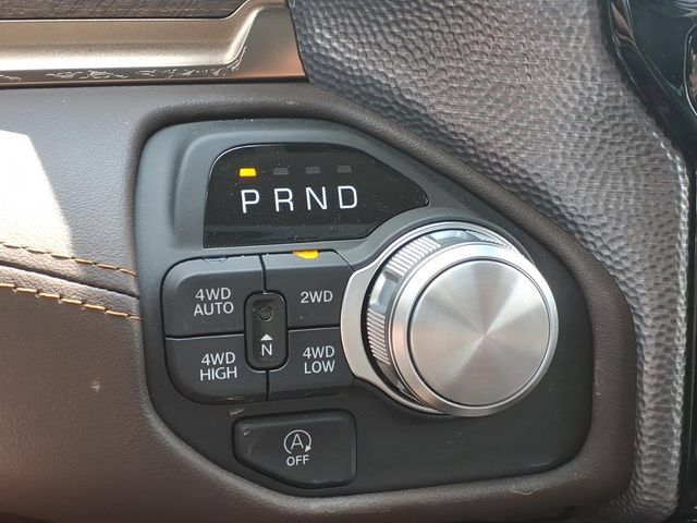 Used 2026 RAM 1500 Limited AWD/4WD image 13