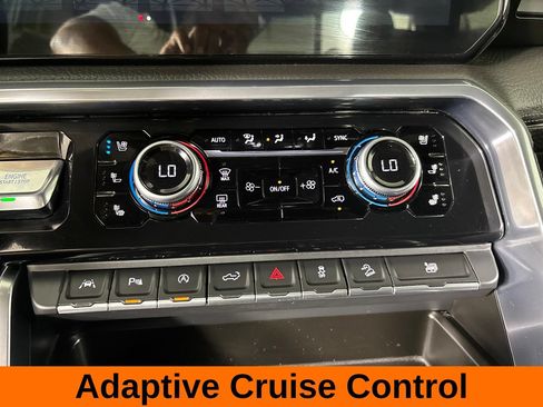 Used 2023 GMC Sierra 1500 Denali w/ Denali Reserve Package AWD/4WD image 21