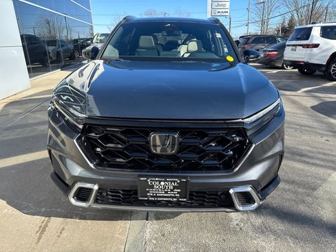 Used 2024 Honda CR-V Sport Touring image 9