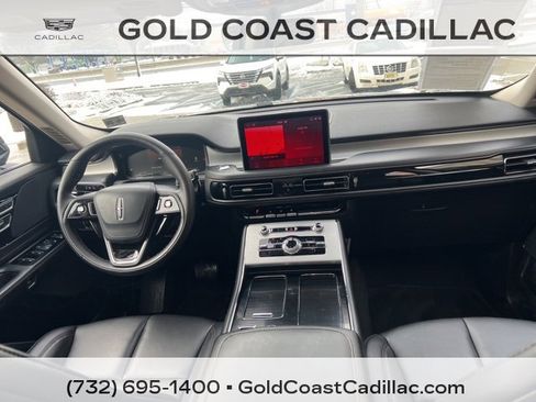 Used 2023 Lincoln Aviator AWD w/ Premium Package image 10