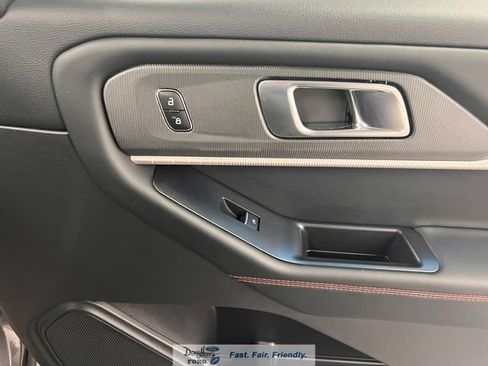 Used 2025 Ford Explorer ST-Line w/ Premium Package RWD image 37