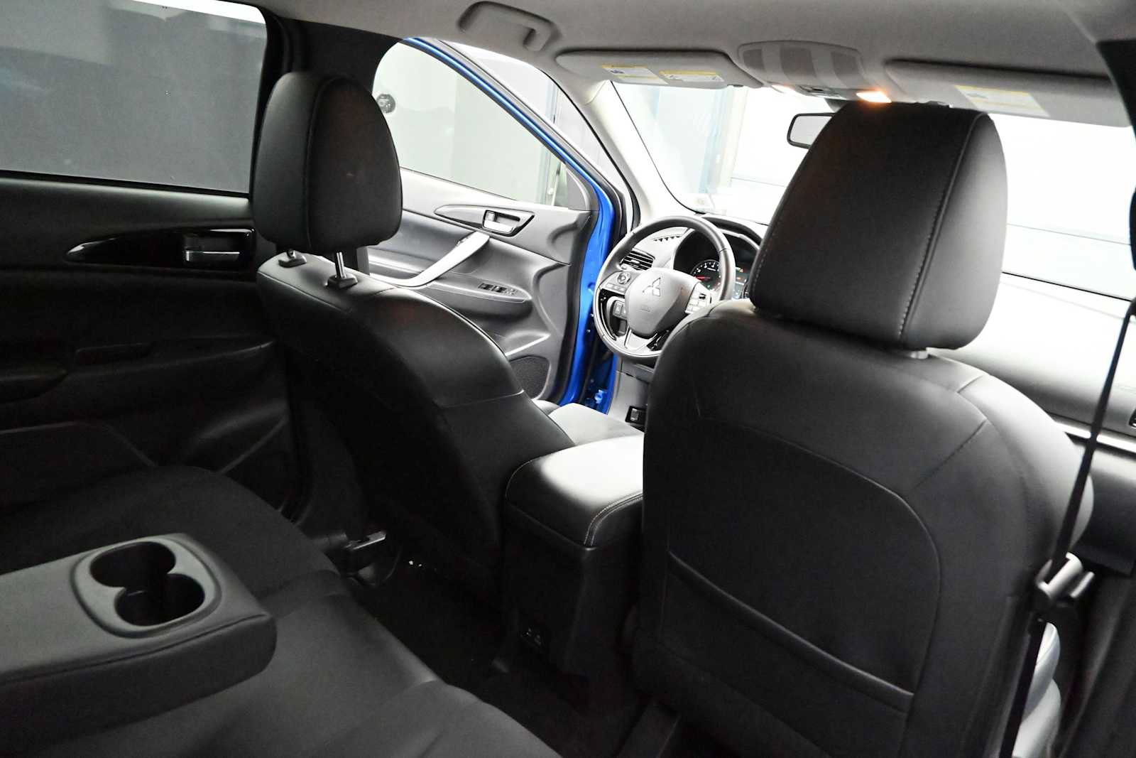 Used 2025 Mitsubishi Eclipse Cross SE AWD/4WD image 29