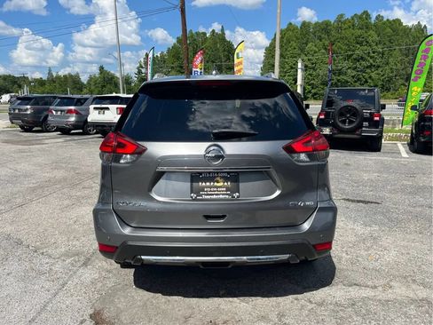 Used 2020 Nissan Rogue SV AWD/4WD image 6