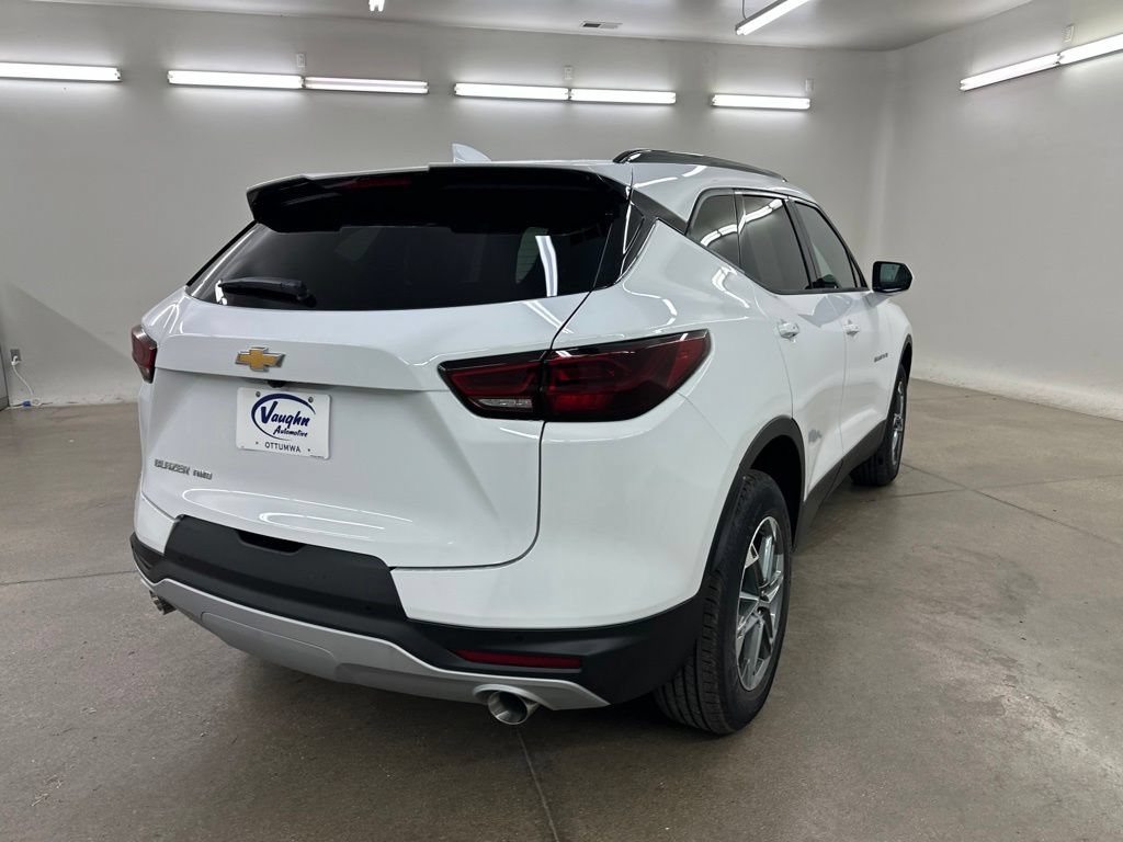 New 2026 Chevrolet Blazer LT w/ Convenience Package AWD/4WD image 11