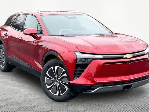 New 2025 Chevrolet Blazer EV LT w/ Super Cruise Package AWD/4WD image 2