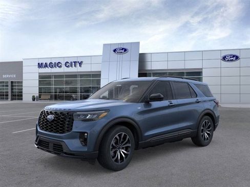 New 2026 Ford Explorer ST-Line AWD/4WD image 1