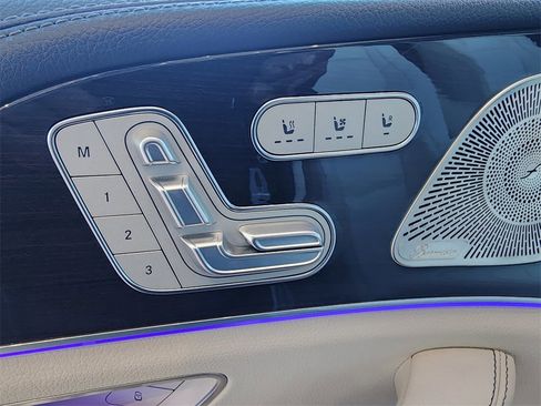 Used 2024 Mercedes-Benz GLS 450 4MATIC image 17